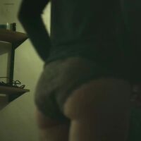 Kate Mara’s nude ass in House of Cards!