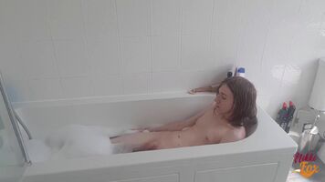 A Little Rub In The Tub?