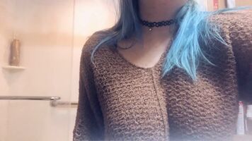 F23 Here’s a soft goth girl titty drop from me to you :)
