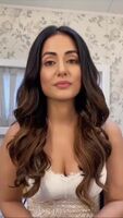 Hina Khan is advertising her cleavage, not that lipstick