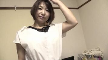 Mature Housewife AV Shoot - Kozue Tokita