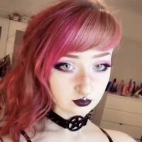 I’m so horny, I want to devour your cock like a succubus