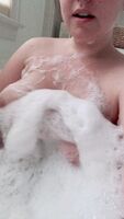 Bathtub titties!