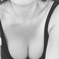 Asian 🥟 Hotwife 👩🏻 with dirty secrets 🤐 and big ole boobies now too.